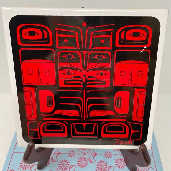 Black Red Bill Helin First Nation PNW Ceramic Tile Trivet - Picture 2 of 5